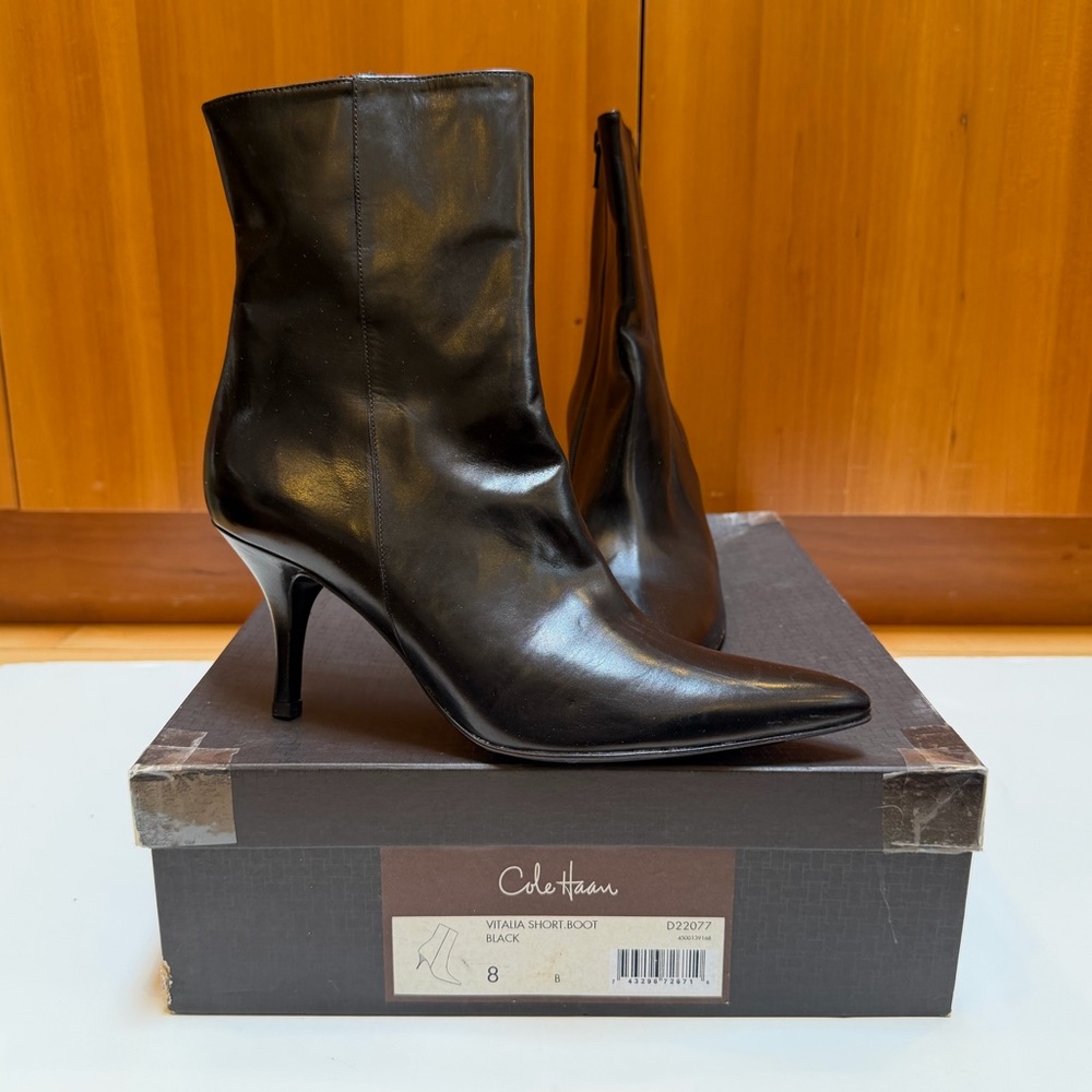 Cole Haan NWT Women's Black Heeled VITALIA Pointed-Toe Short Boots